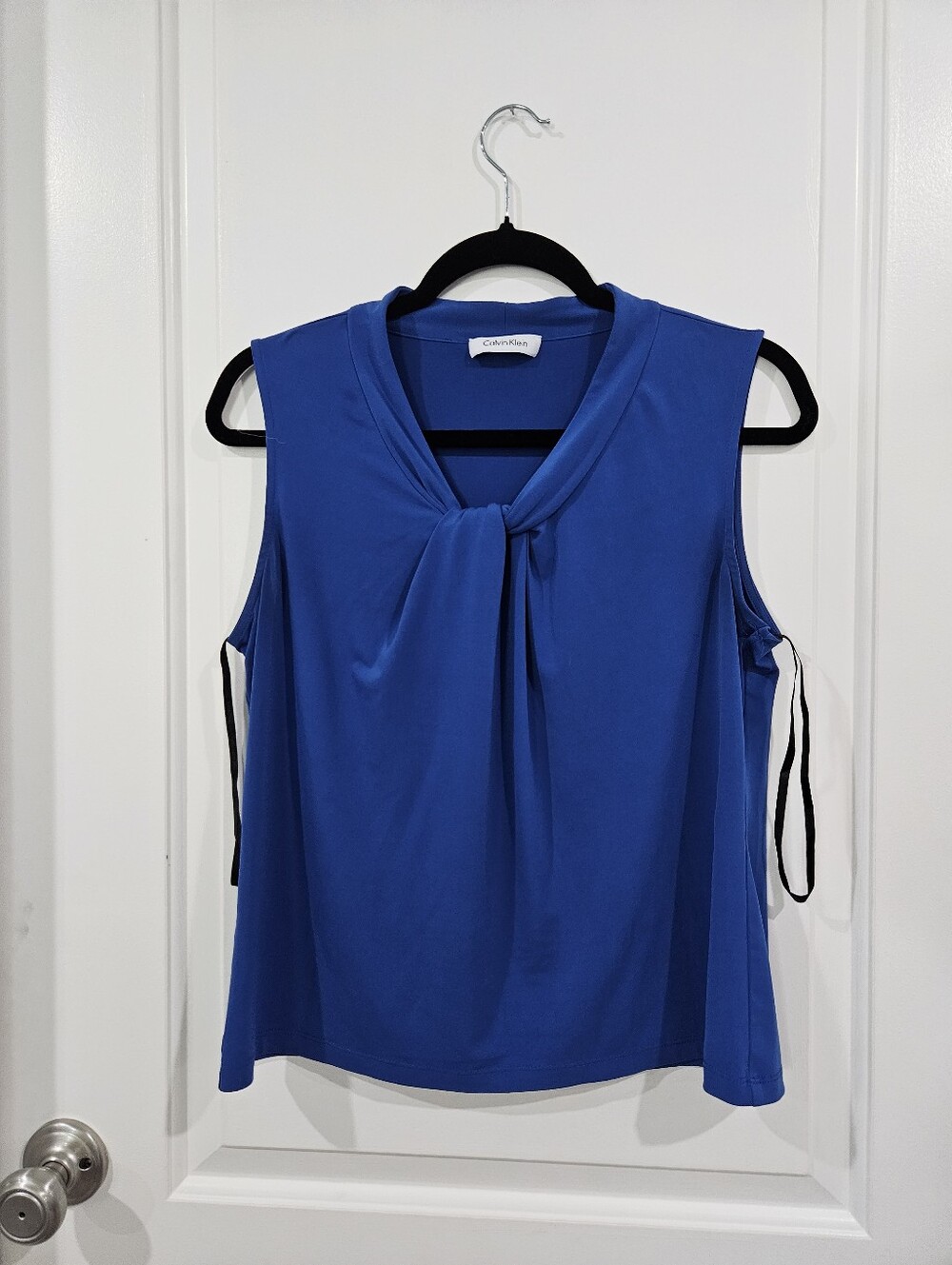 Calvin Klein Sleeveless Blue Blouse